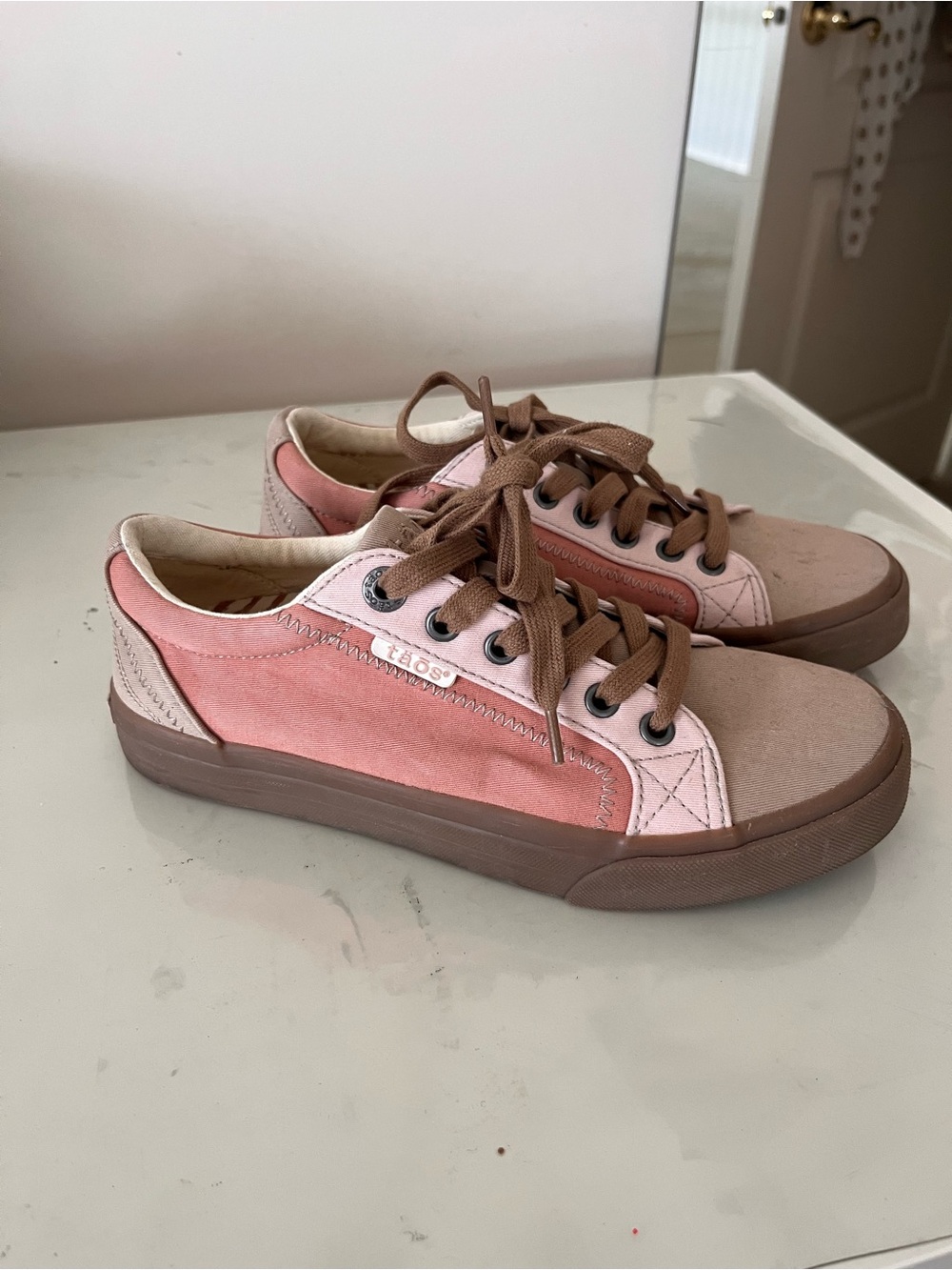 Taos Footwear Pink and Brown Women's Sneakers